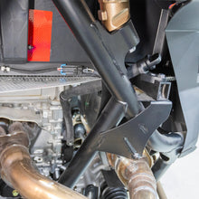 Load image into Gallery viewer, RPM Pro R Oil Fill Adapter Hose