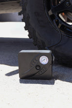 Load image into Gallery viewer, UTV Tire Compressor Kit