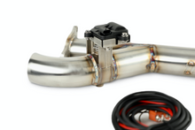 Load image into Gallery viewer, SIDE PIECE Header Pipe with Electronic Cutout - RZR Turbo