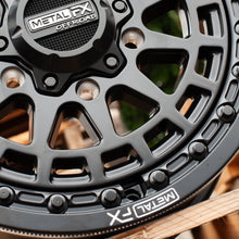 Load image into Gallery viewer, Outlaw 6R Beadlock | Satin Black

