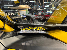 Load image into Gallery viewer, Maverick "R" Vented Glass Windshield with Wipers
