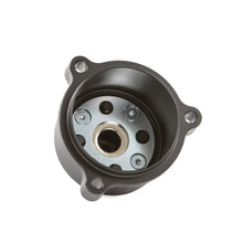 Load image into Gallery viewer, RPM Can Am Maverick R Magnetic Transmission Filter Cover
