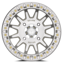 Load image into Gallery viewer, V09 BEADLOCK 15X7 +40 4X137 RAW MACHINED

